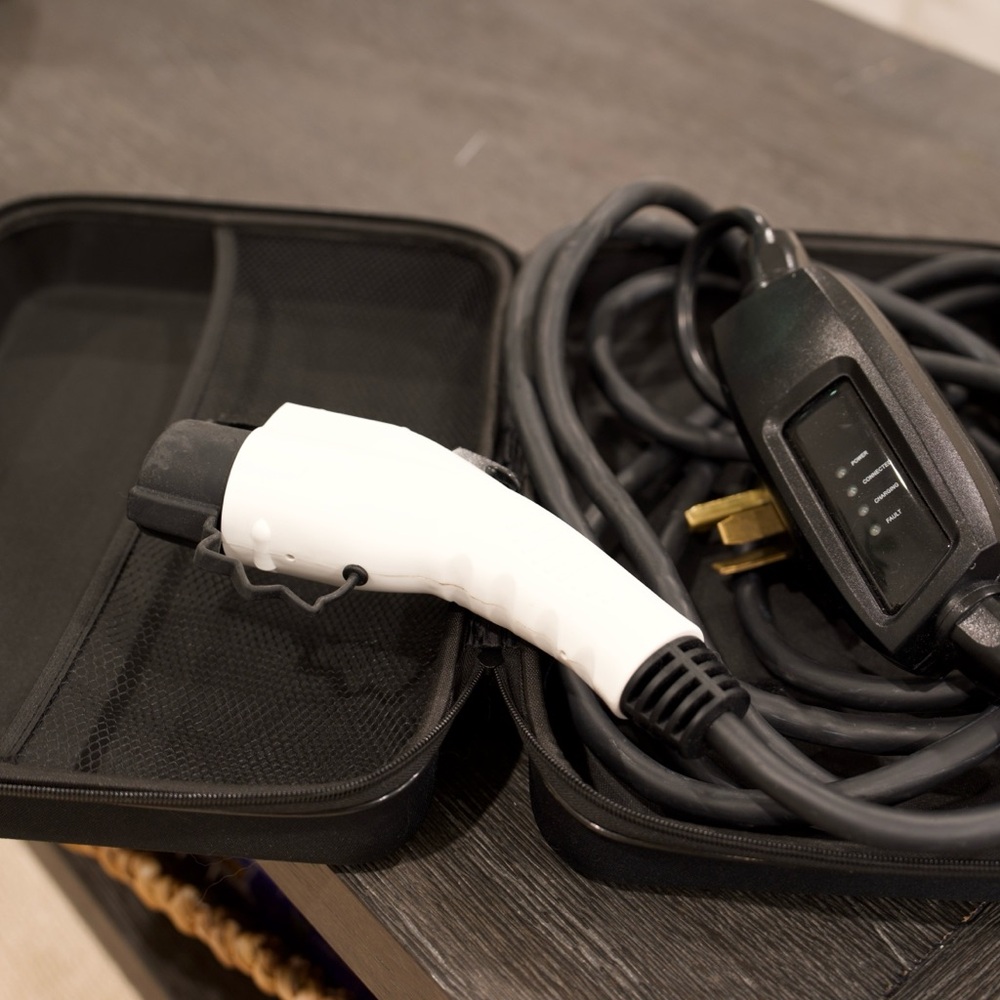 Lectron 110V 16 Amp Level 1 EV Charger